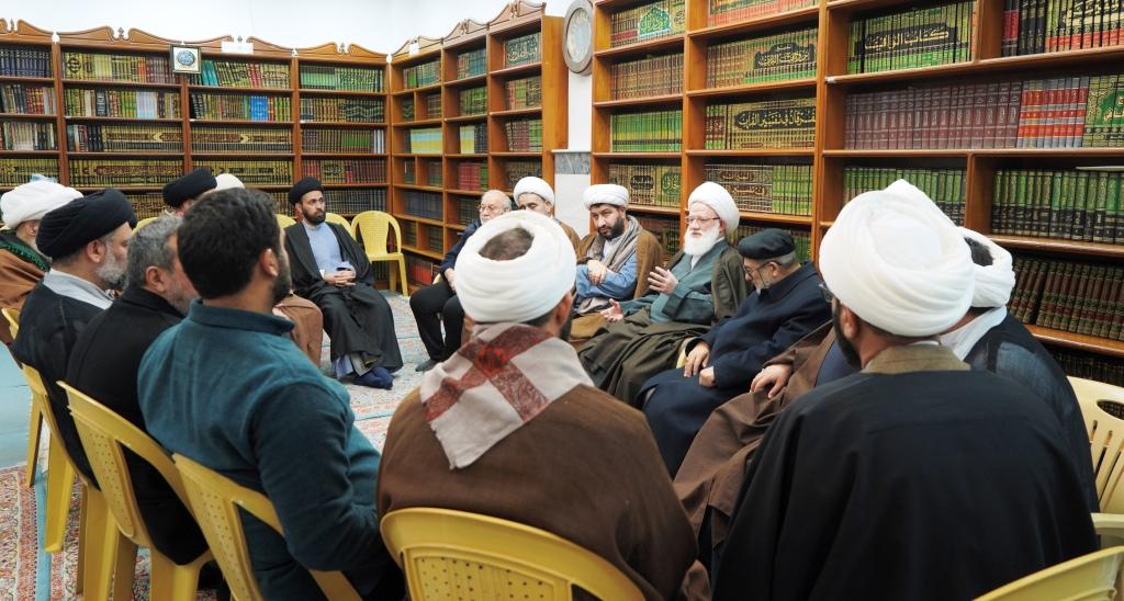 خلال لقاءه مع  عدد من أئمة المساجد والمبلغين الأتراك سماحة المرجع الديني الشيخ اليعقوبي يدعو الى استثمار أجواء الحرية النسبية في الدعوة إلى الله ومذهب اهل البيت (ع) وتوسيع دائرة التبليغ إلى الدول الأوروبية