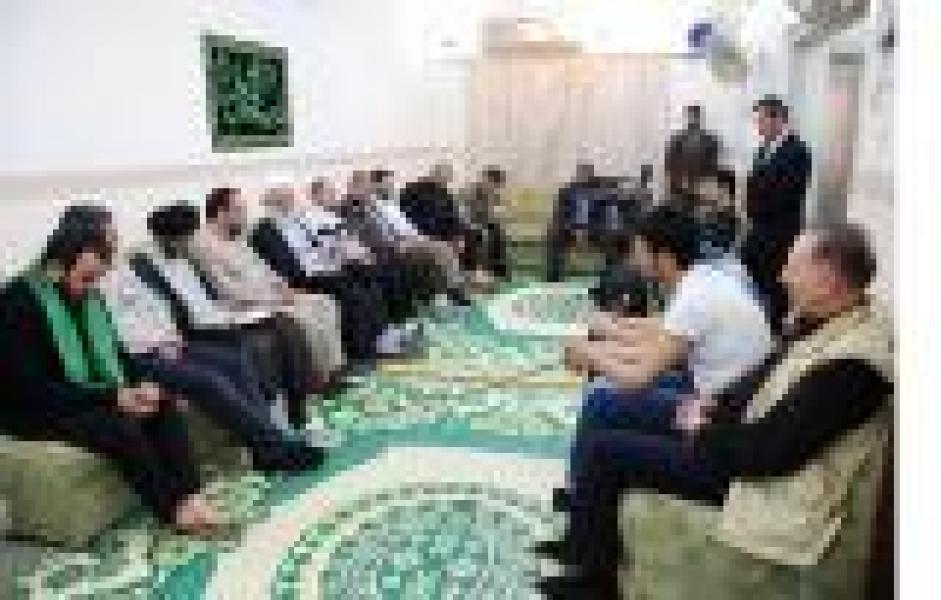 وفد من المسلمين الاتراك يزور المرجع اليعقوبي