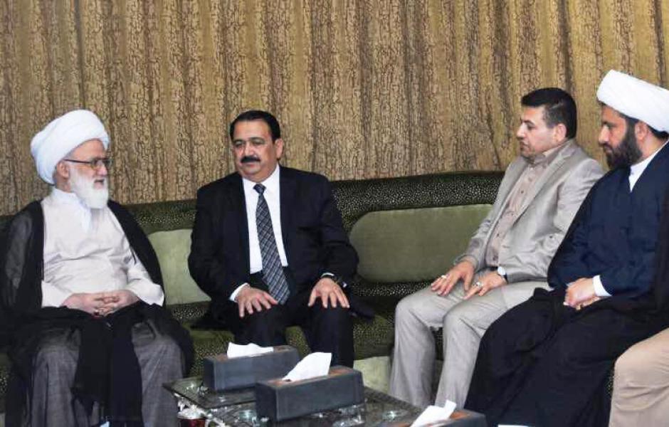 المرجع اليعقوبي: يشيد بشجاعة القوات المسلحة والحشد الشعبي في الجانبين العسكري والانساني