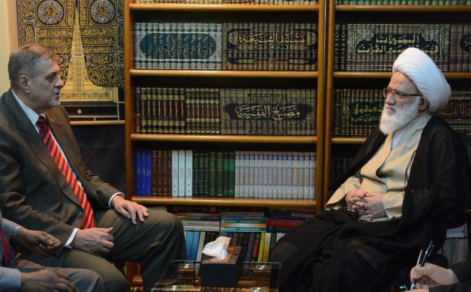 المرجع اليعقوبي يستنكر حالة الاسترخاء والتسويف التي تعيشها الكتل السياسية ويطالب بالتئام البرلمان وفتح باب الحوار