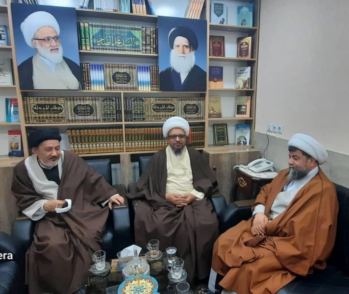 رئیس الشوری العليا لعلماء الامامية في أفغانستان يزور مكتب سماحة المرجع اليعقوبي في مشهد المقدسة