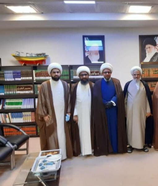 مدير مكتب سماحة المرجع اليعقوبي في مشهد المقدسة يزور محافظة بندر عباس ويلتقي بعلمائها